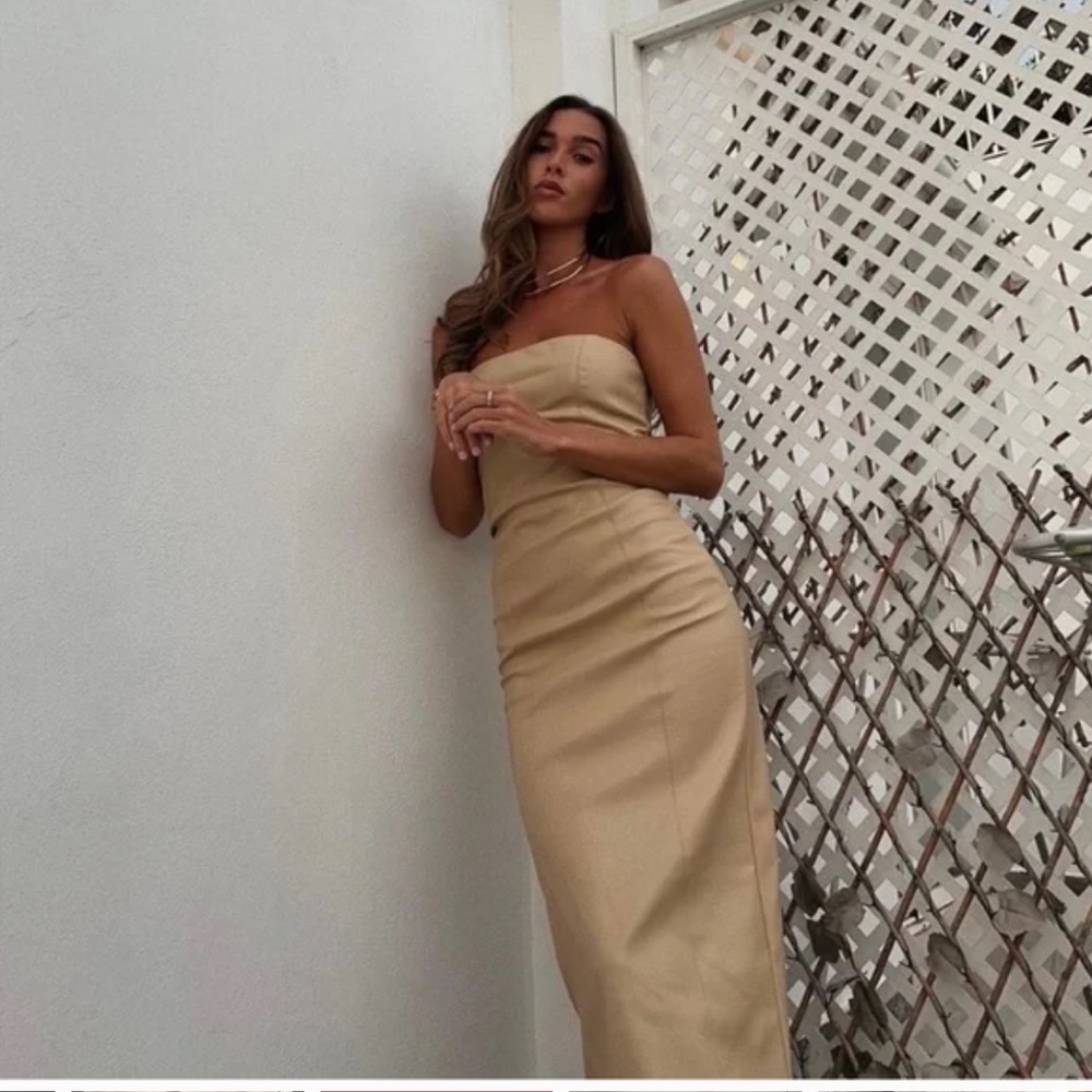 ZARA Nude Faux Leather Strapless Bodycon Midi Dress Blogger Influencer Favorite